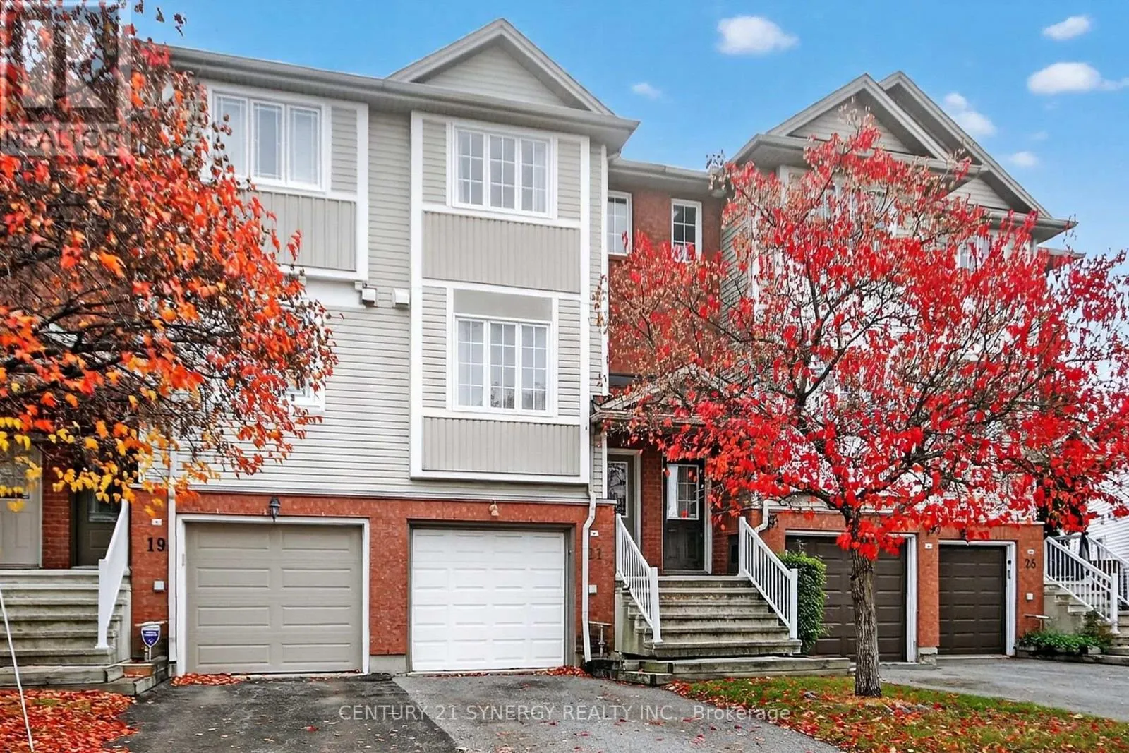 Row / Townhouse for rent: 21 Scout Street, Ottawa, Ontario K2C 4B9