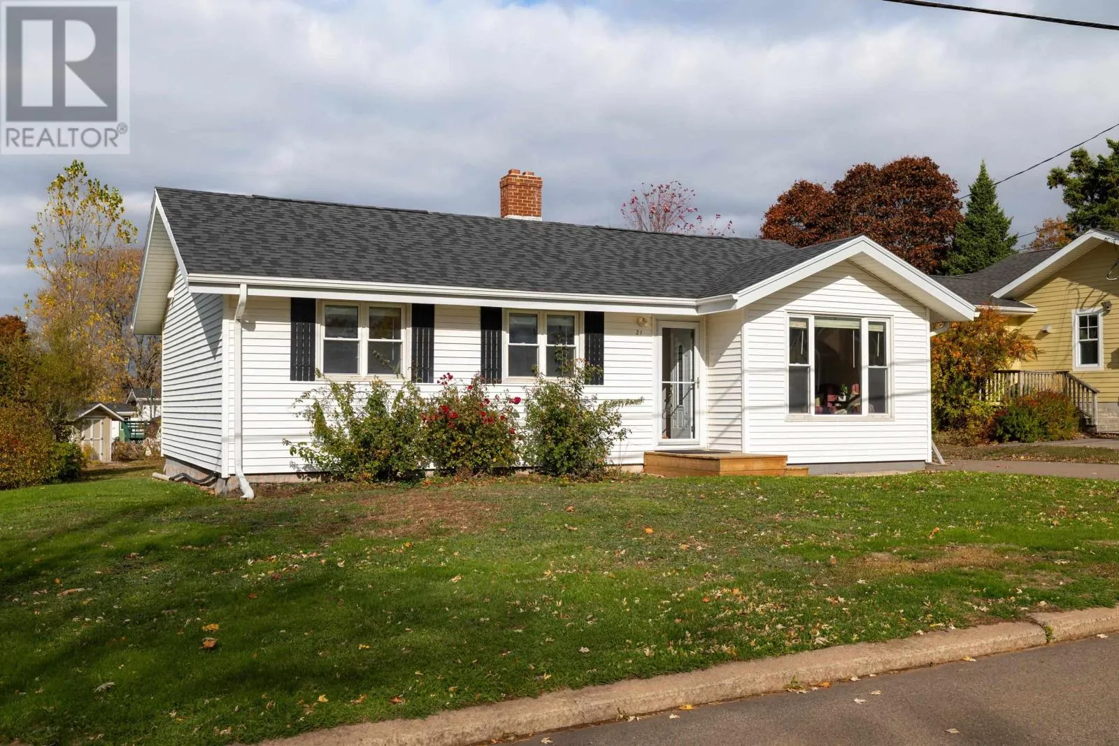 House for rent: 21 Westview Drive, Charlottetown, Prince Edward Island C1A 3A4