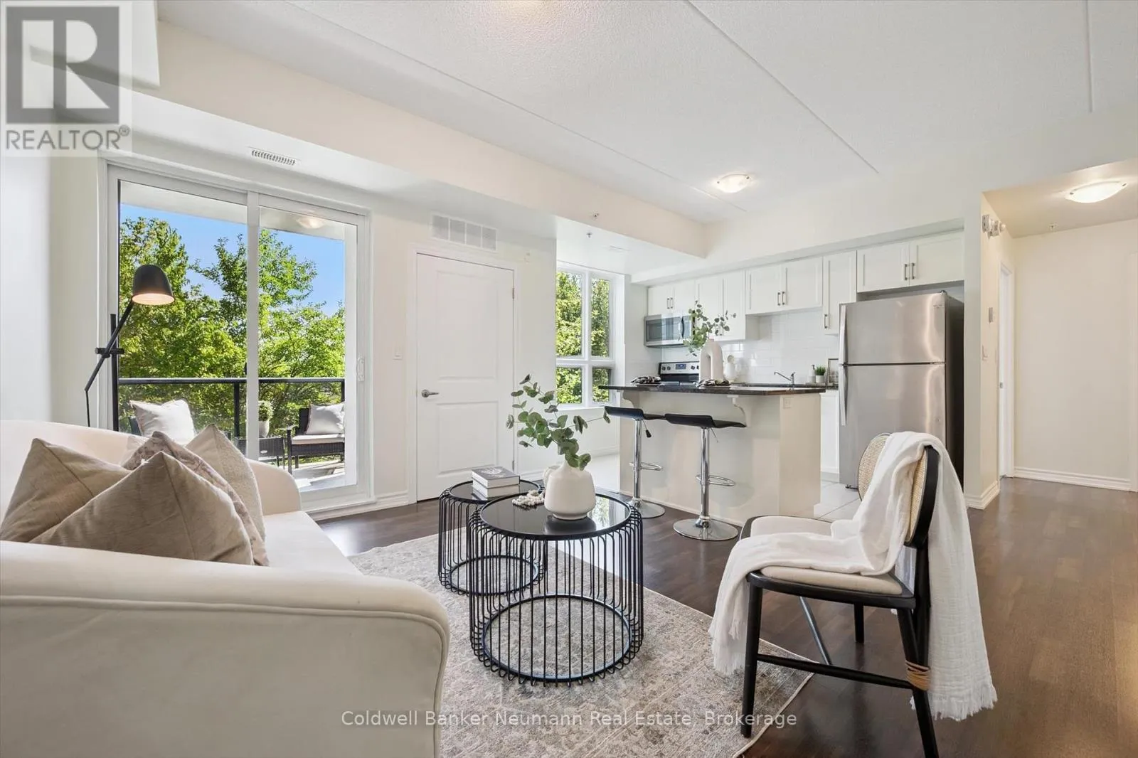 Apartment for rent: 210 - 1280 Gordon Street, Guelph, Ontario N1L 0N6