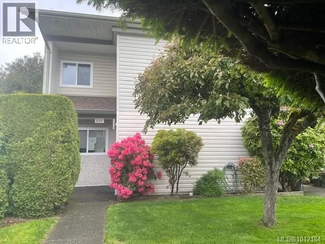 Row / Townhouse for rent: 210 1537 Noel Ave, Comox, British Columbia V9M 3H8