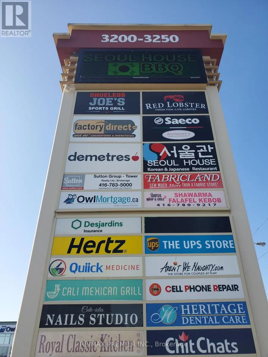 Offices for rent: 210 - 3200 Dufferin Street, Toronto, Ontario M6A 2T3