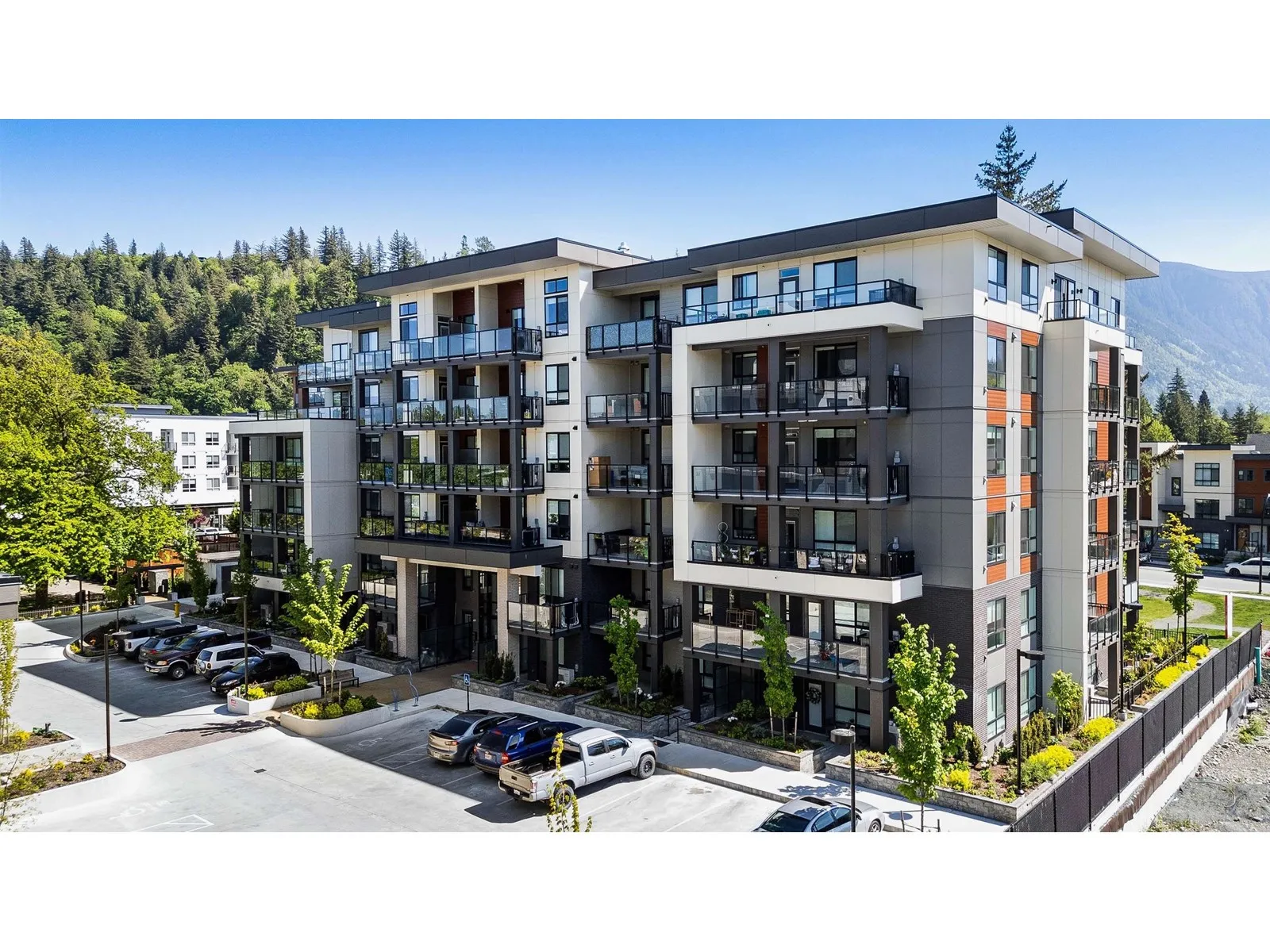 Apartment for rent: 210 45505 Campus Drive|garrison Crossing, Chilliwack, British Columbia V2R 6L2