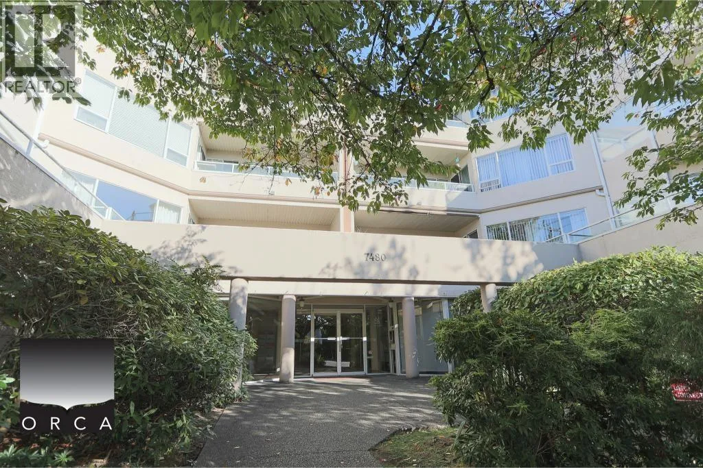 Apartment for rent: 210 7480 Gilbert Road, Richmond, British Columbia V7E 2X6