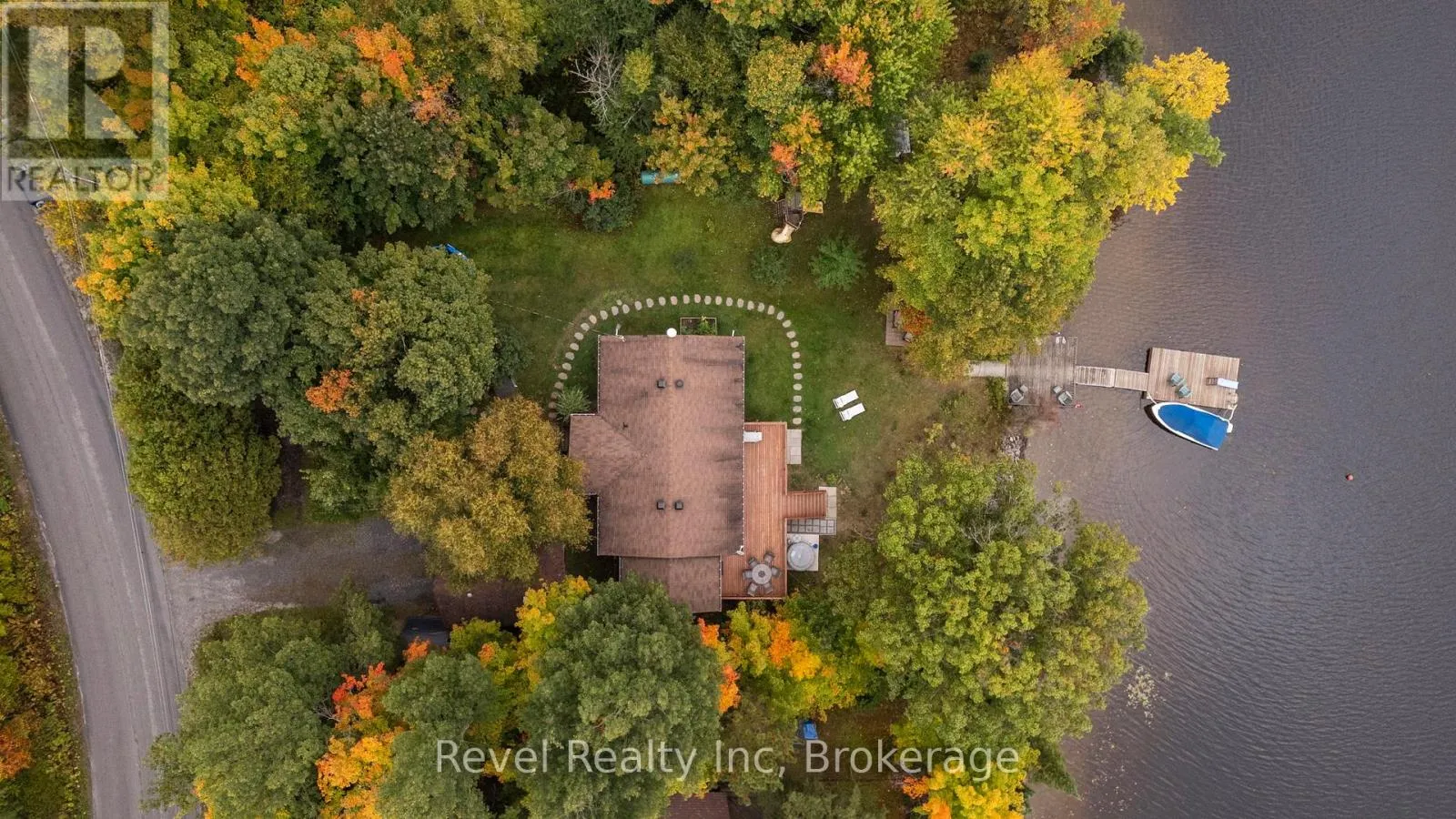 House for rent: 210 Burnett's Road, McKellar, Ontario P2A 0B5