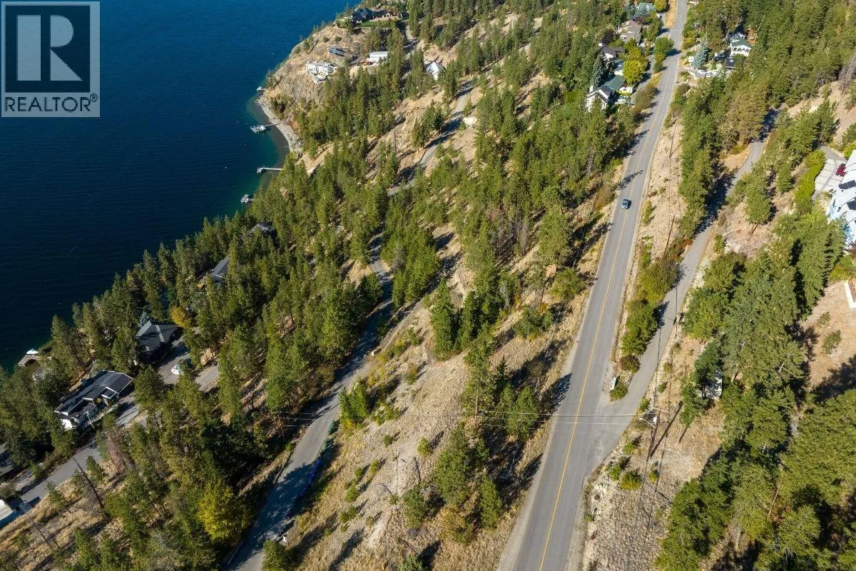 Other for rent: 210 Clifton Road, Kelowna, British Columbia V1V 1G3