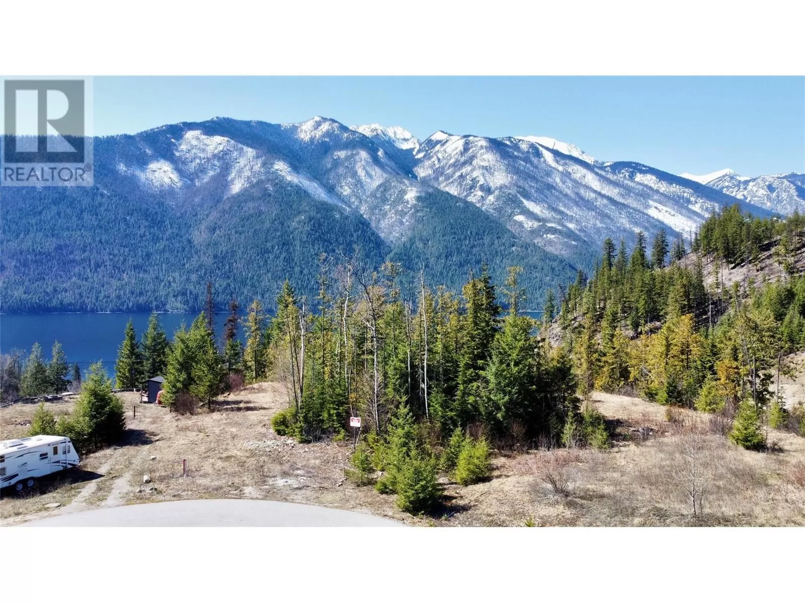 Other for rent: 210 Fullmoon Road, Rosebery, British Columbia V0G 1S1