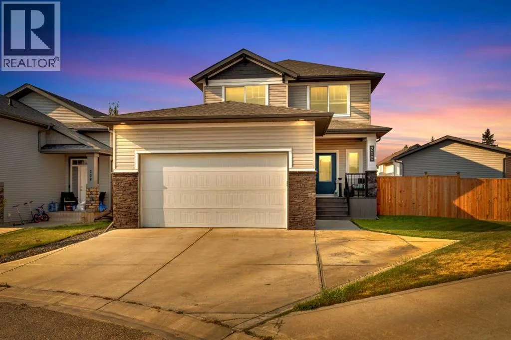 House for rent: 210 Mynarski Close, Rural Red Deer County, Alberta T4S 0J3