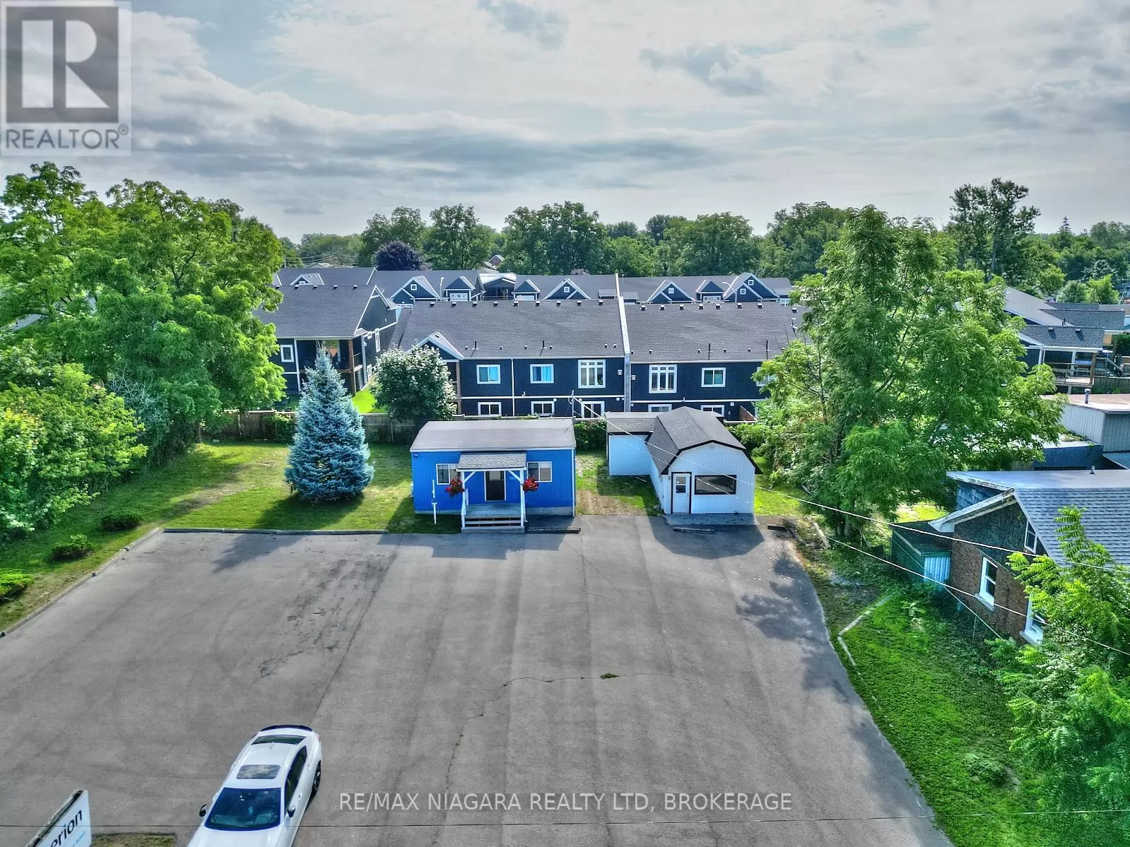 210 Ridgeway Road, Fort Erie, Ontario L0S 1B0