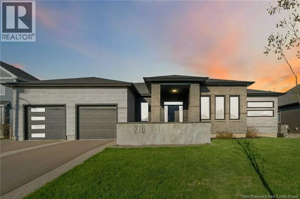 House for rent: 210 Rosebank Crescent, Riverview, New Brunswick E1B 0R6