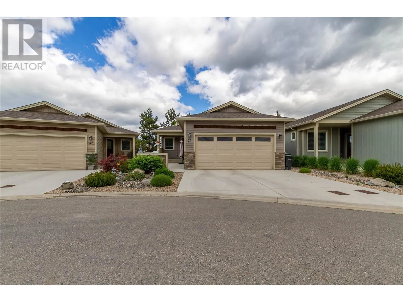 Manufactured Home for rent: 2100 55 Avenue Unit# 34 Lot# 34, Vernon, British Columbia V1T 9Y6