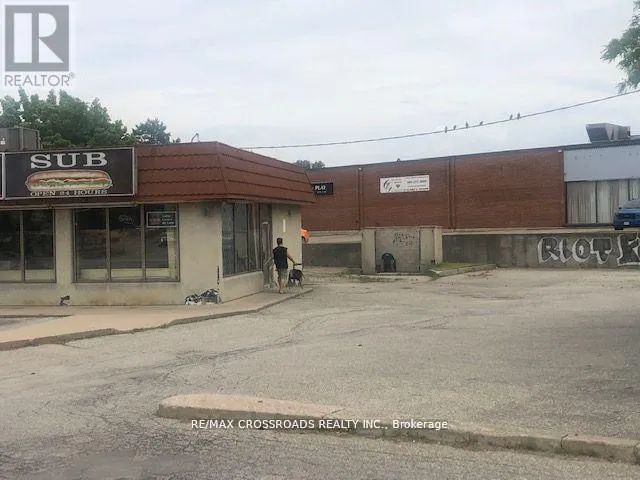 2100 Dundas Street E, Mississauga, Ontario L4X 1L9