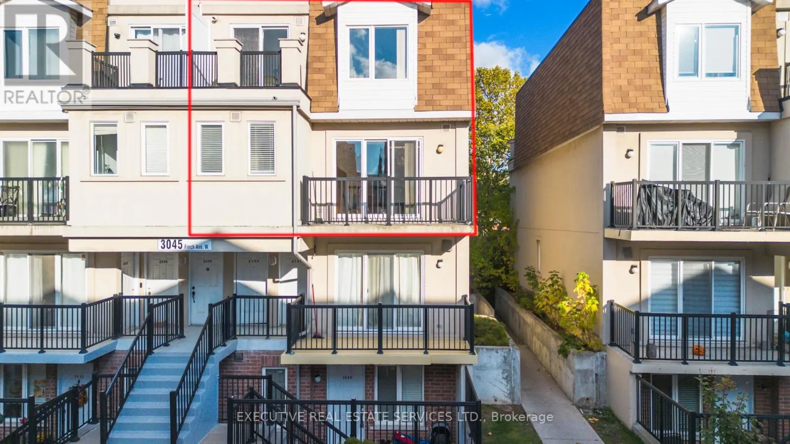 Row / Townhouse for rent: 2101 - 3045 Finch Avenue W, Toronto, Ontario M9M 0A5