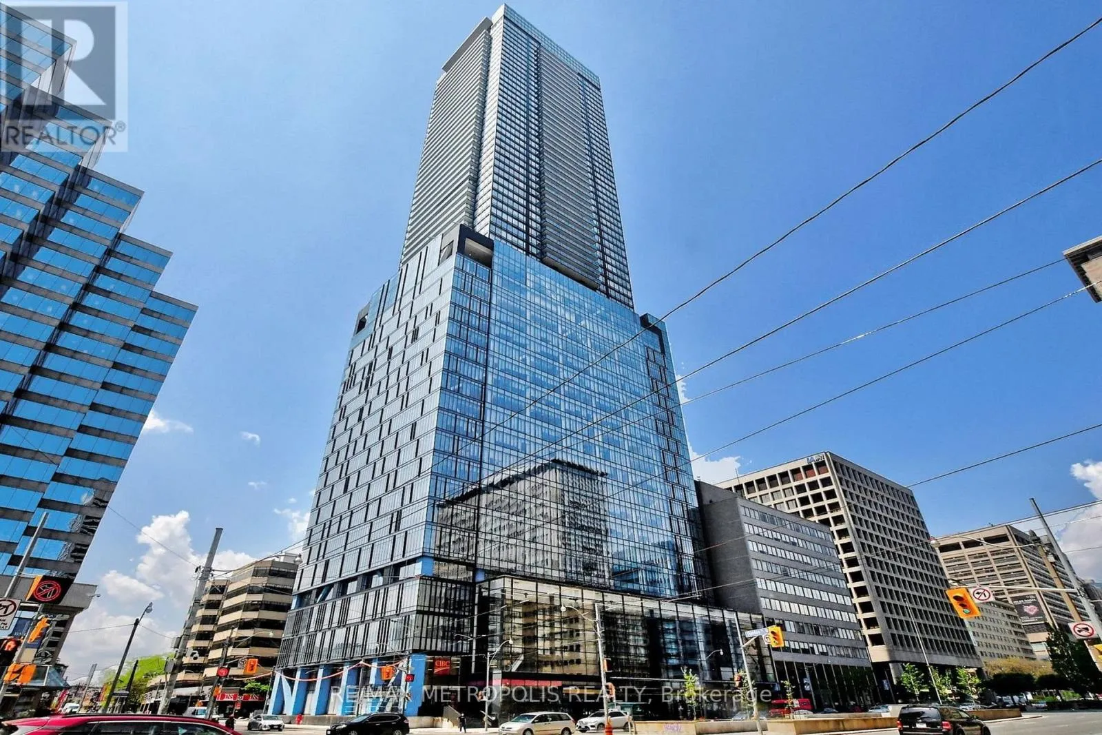 Apartment for rent: 2102 - 488 University Avenue, Toronto, Ontario M5G 0C1