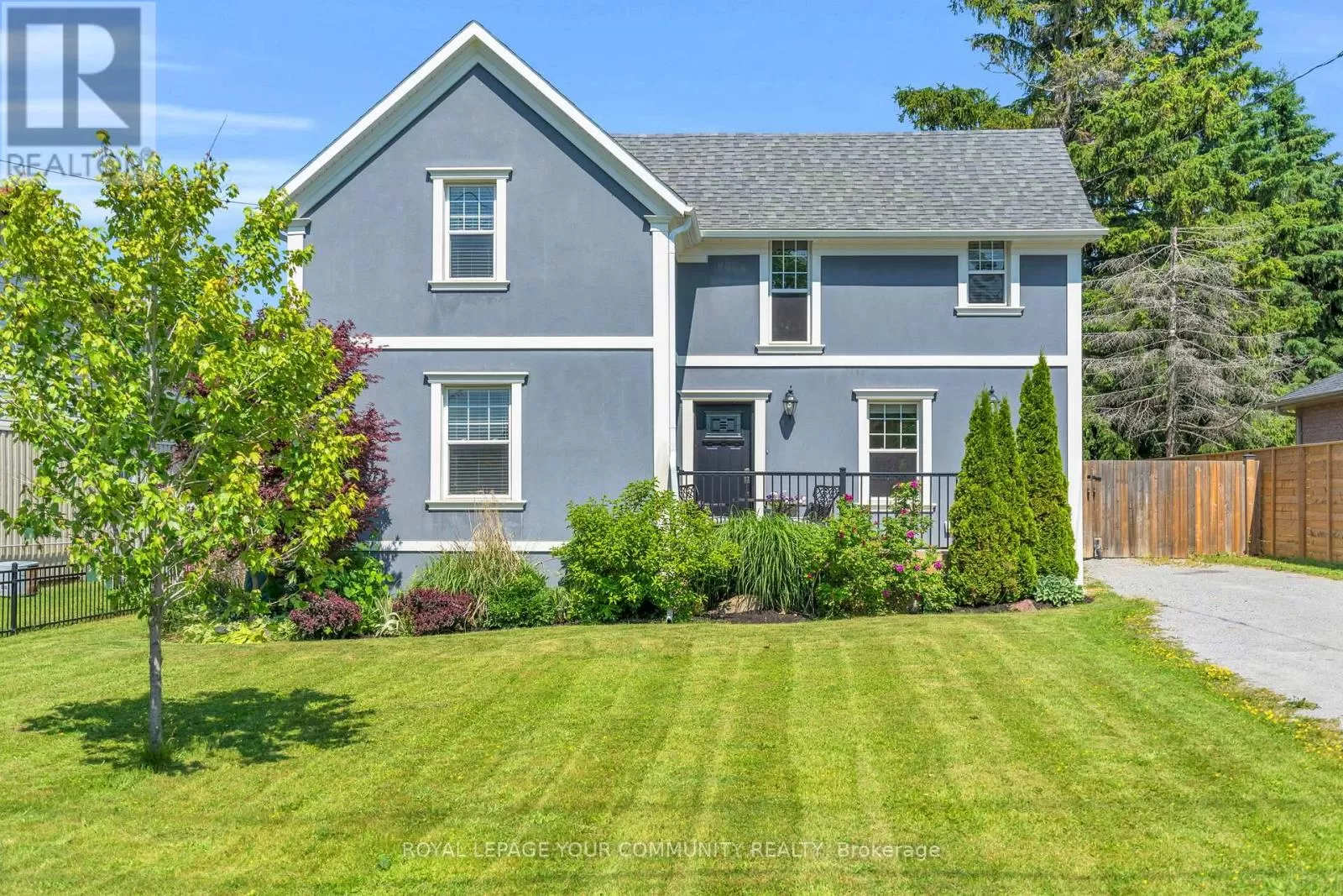 House for rent: 21039 Dalton Road, Georgina, Ontario L0E 1L0