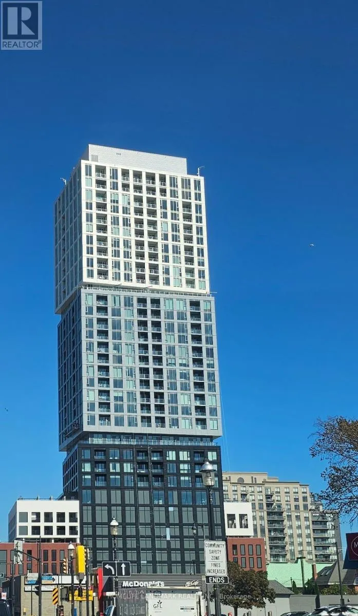 Apartment for rent: 2104 - 39 Mary Street, Barrie, Ontario L4N 1S9