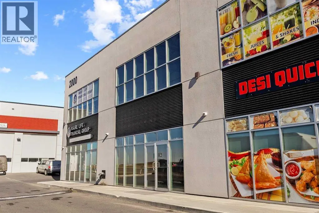 Commercial Mix for rent: 2106, 3730 108 Avenue Ne, Calgary, Alberta T3N 1V9