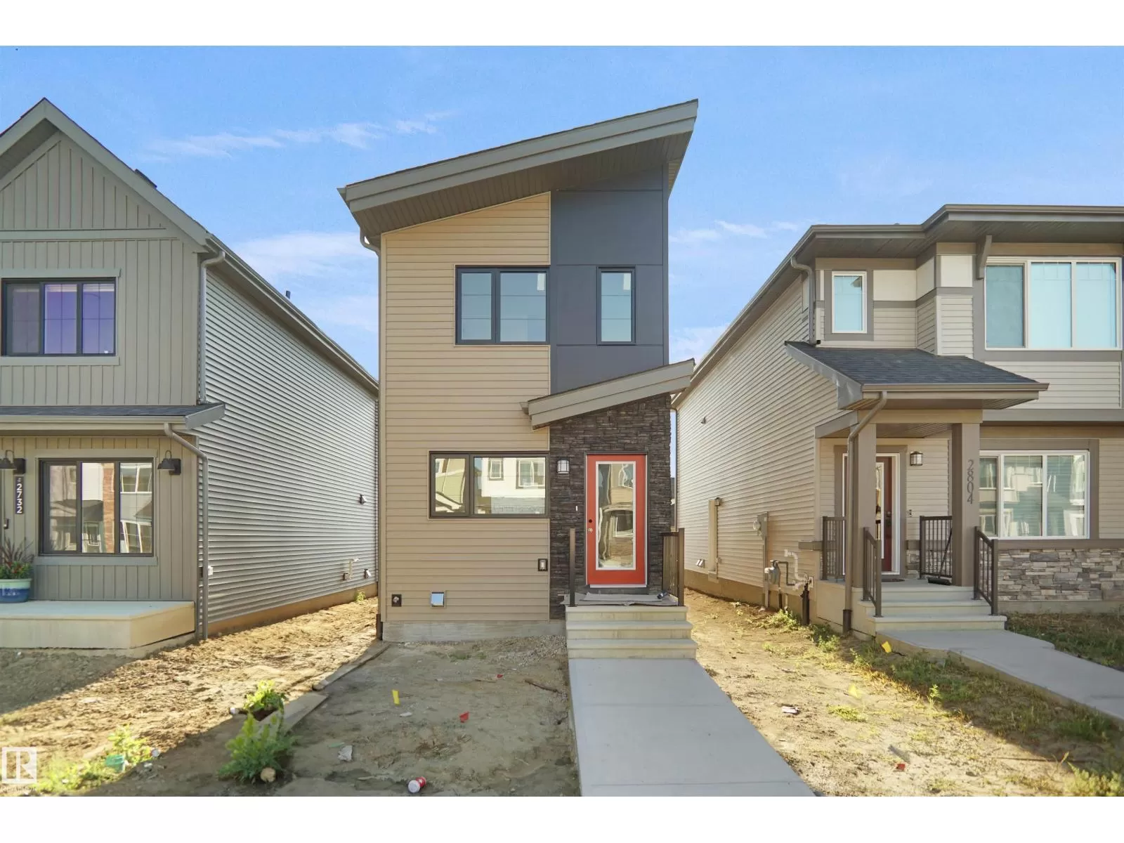 House for rent: 2107 210 St Nw, Edmonton, Alberta T5S 0T1