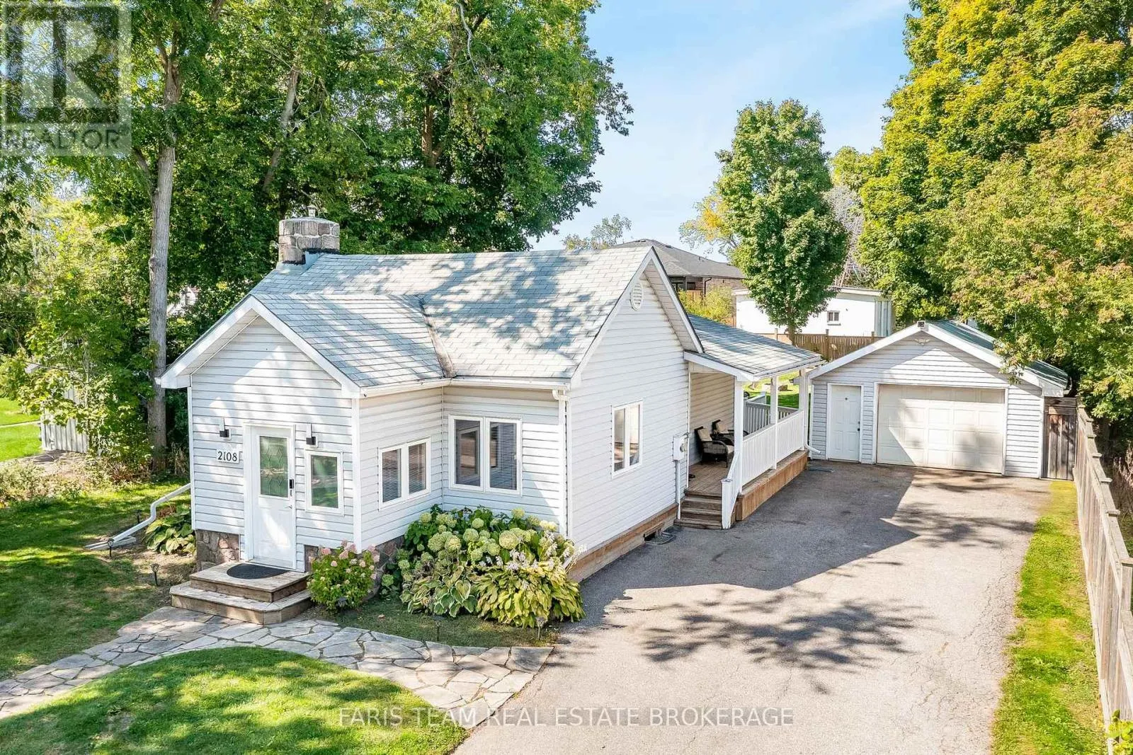 House for rent: 2108 Victoria Street, Innisfil, Ontario L9S 1K4