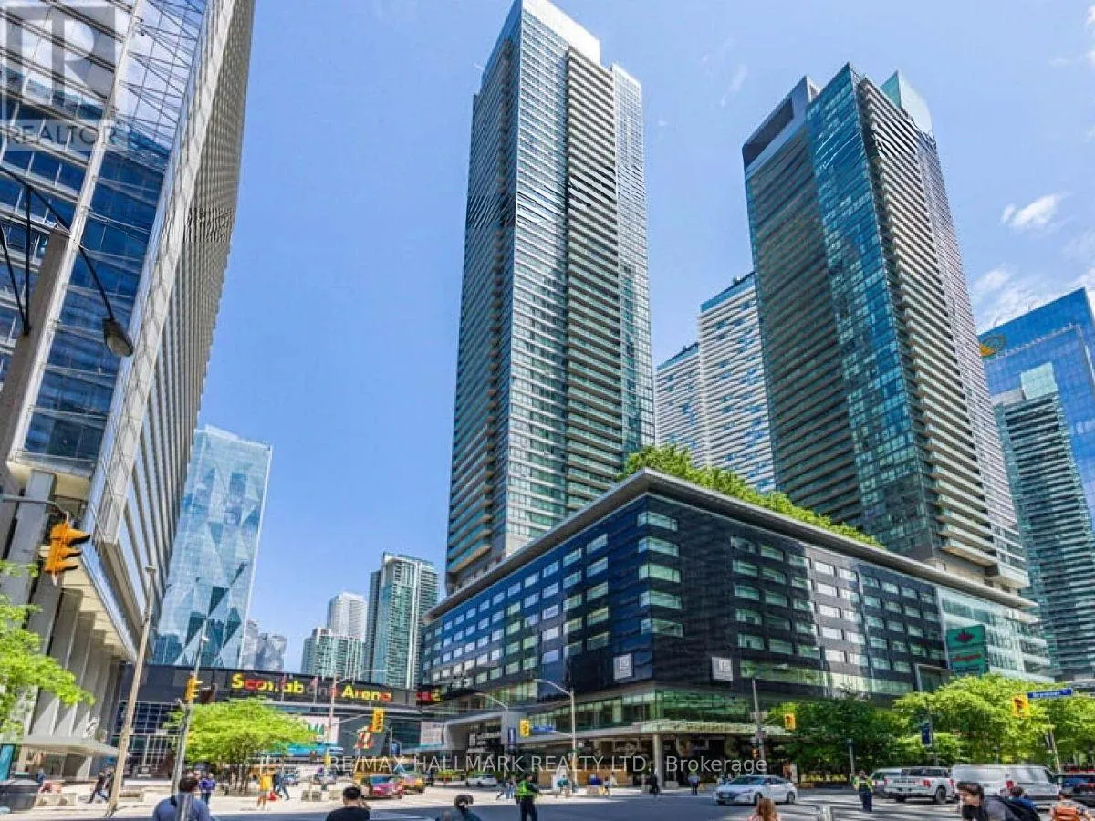 Apartment for rent: 2109 - 65 Bremner Boulevard, Toronto, Ontario M5J 0A7
