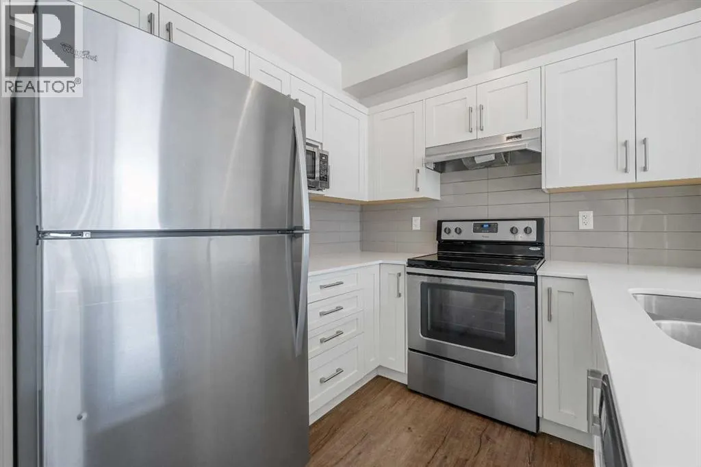 Apartment for rent: 211, 10 Walgrove  Se, Calgary, Alberta T2X 4E3