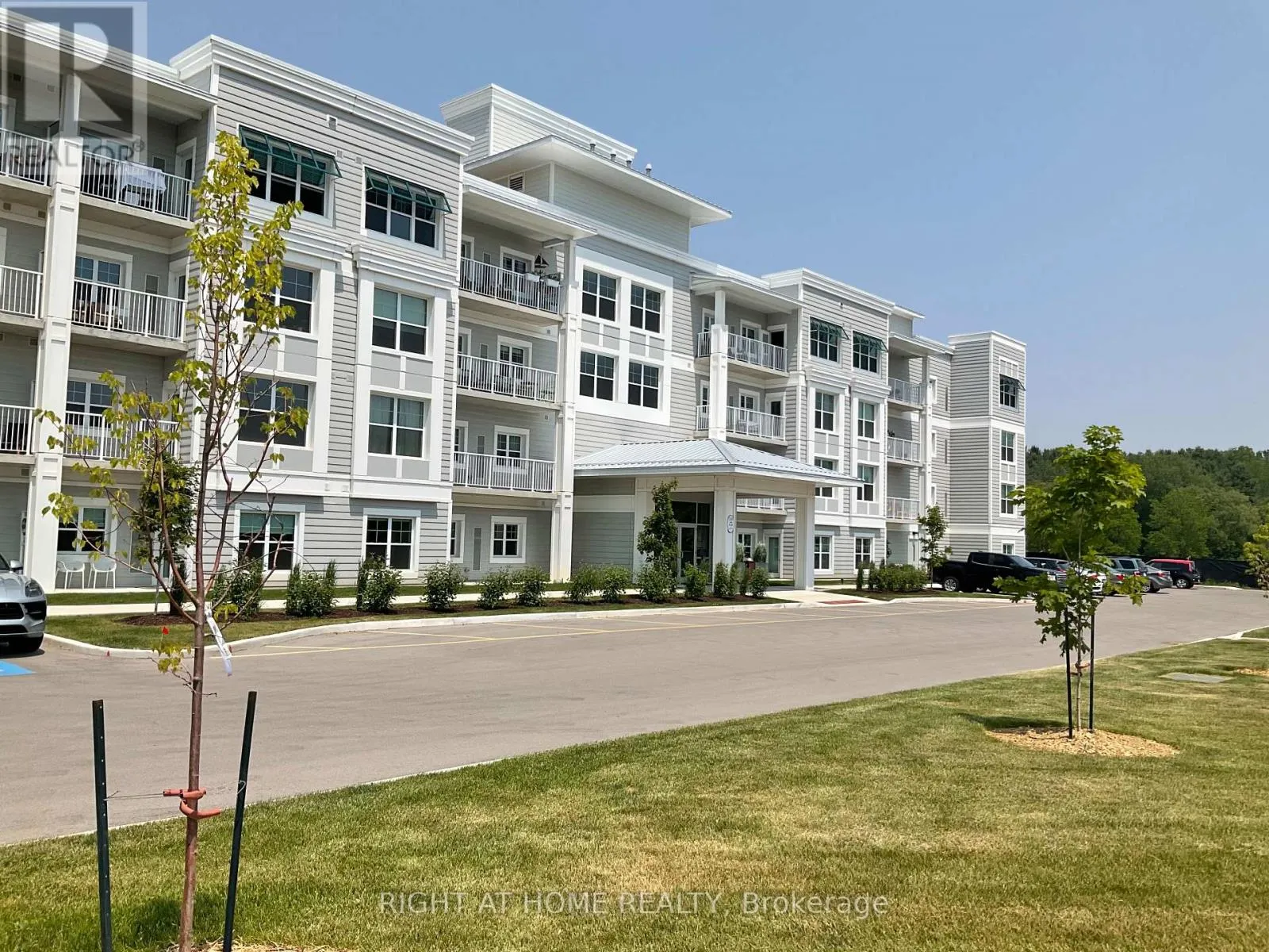 Apartment for rent: 211 - 100 The Promenade Road, Central Elgin, Ontario N5L 0B7