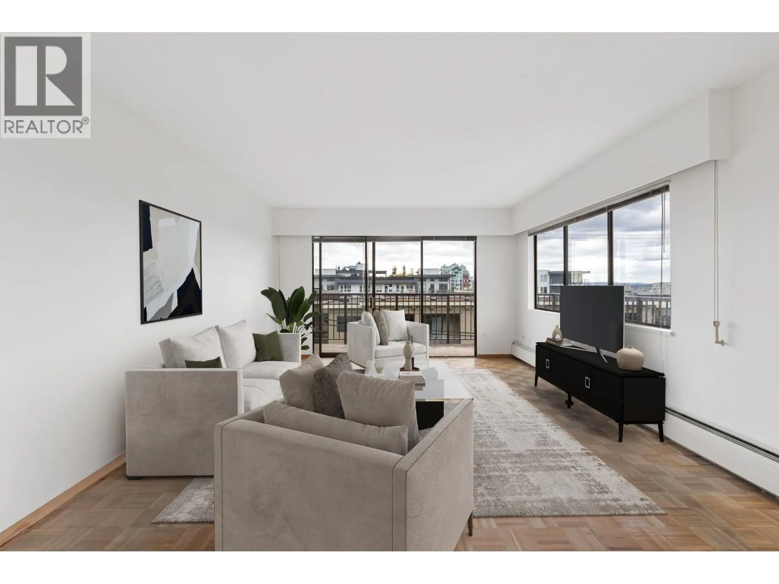 Apartment for rent: 211 155 E 5th Street, North Vancouver, British Columbia V7L 1L3