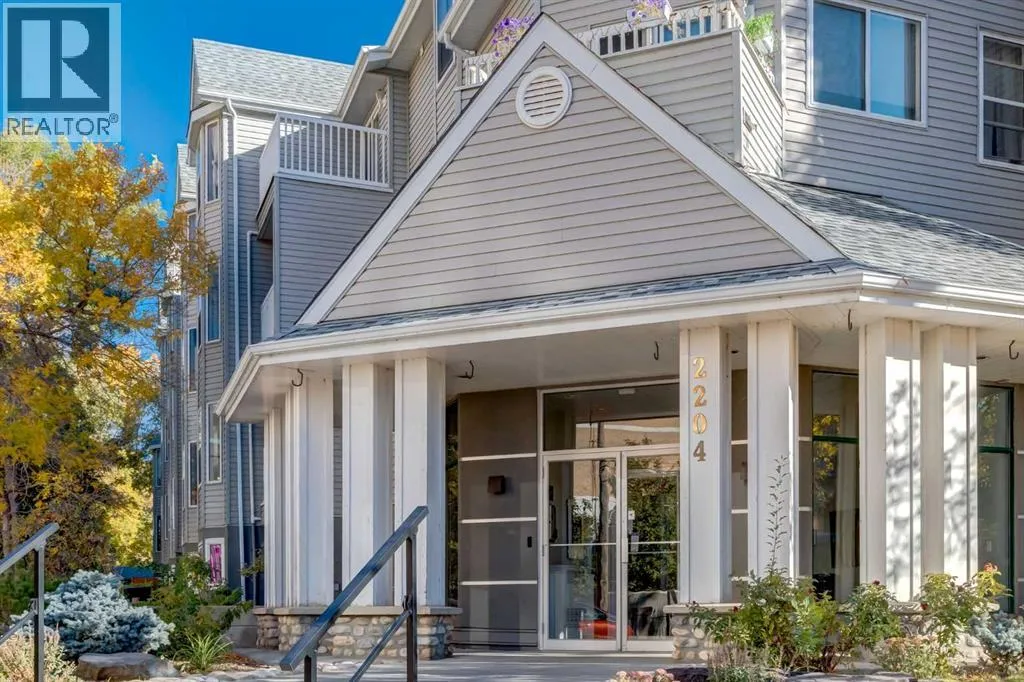 Apartment for rent: 211, 2204 1 Street Sw, Calgary, Alberta T2S 1P4