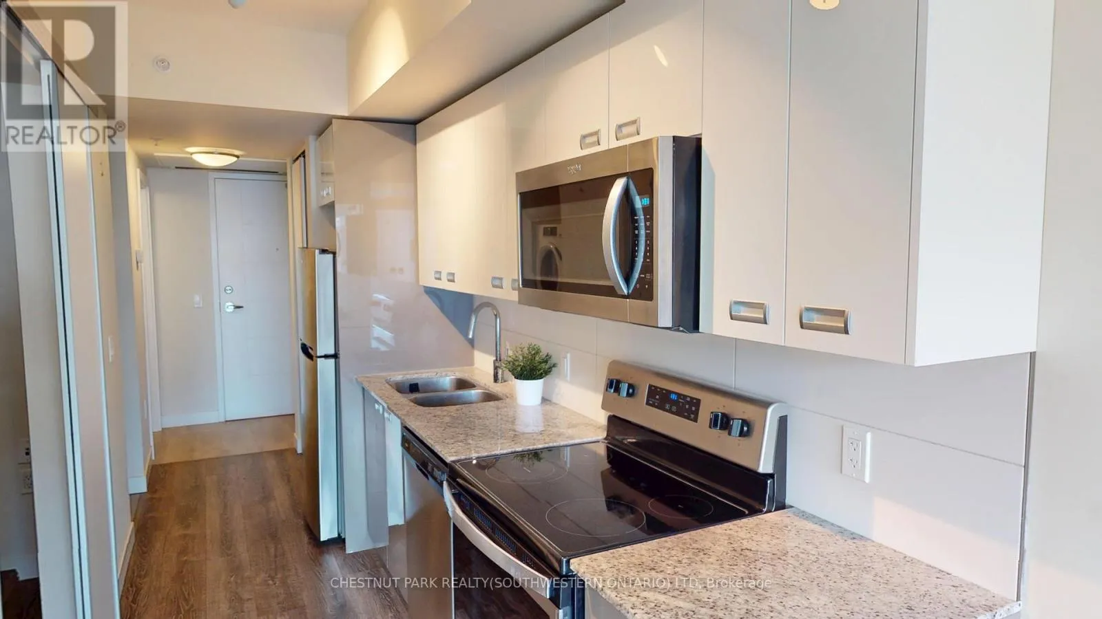 Apartment for rent: 211 - 257 Hemlock Street, Waterloo, Ontario N2L 3R4