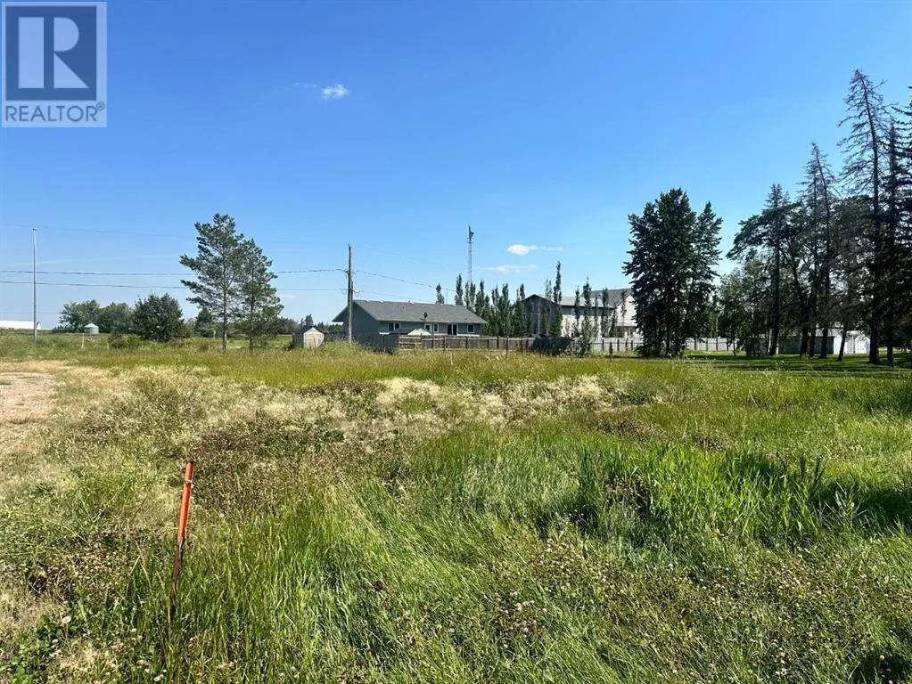 211 Main Street, Waseca, Saskatchewan S0M 3A0