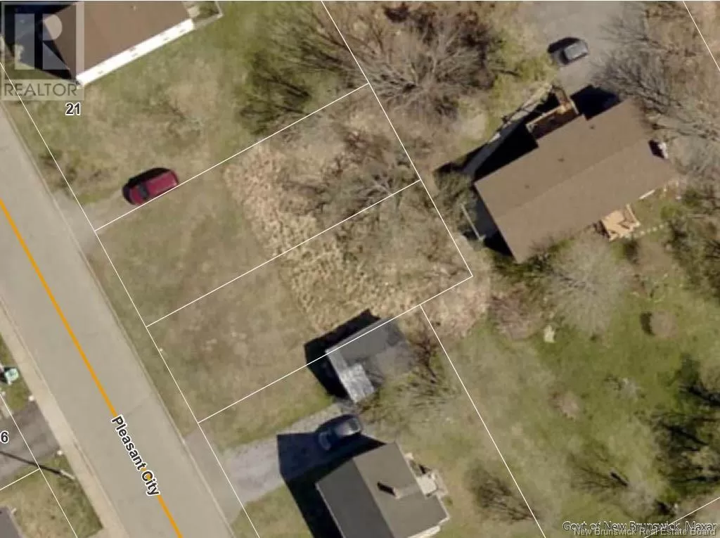 21-1 Pleasant City Street, Saint John, New Brunswick E2J 1E8