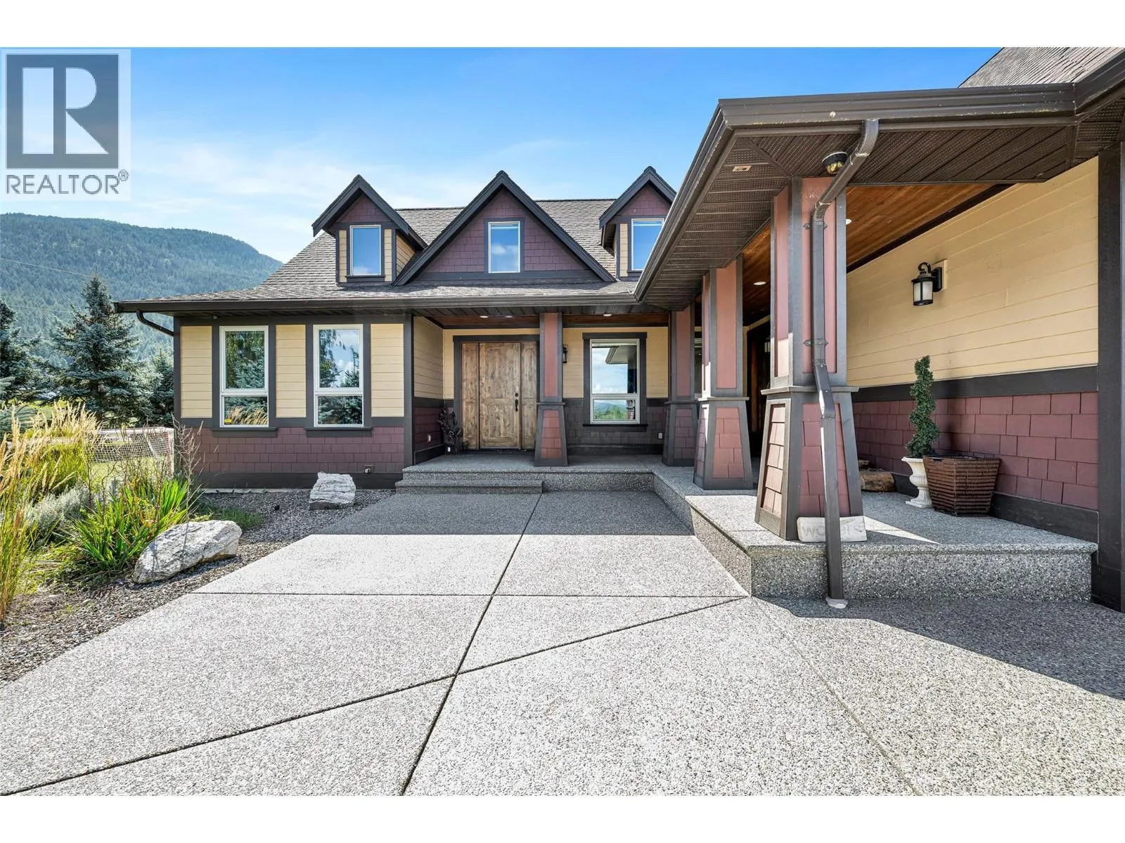 House for rent: 211 Pleasant Valley Cross Road, Armstrong, British Columbia V0E 1B2