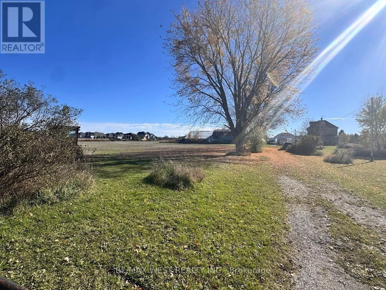 211 Queen Street W, Springwater, Ontario L0L 1P0