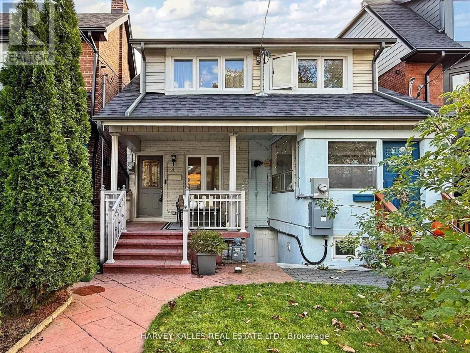 House for rent: 211 Rosemount Avenue, Toronto, Ontario M6H 2N2