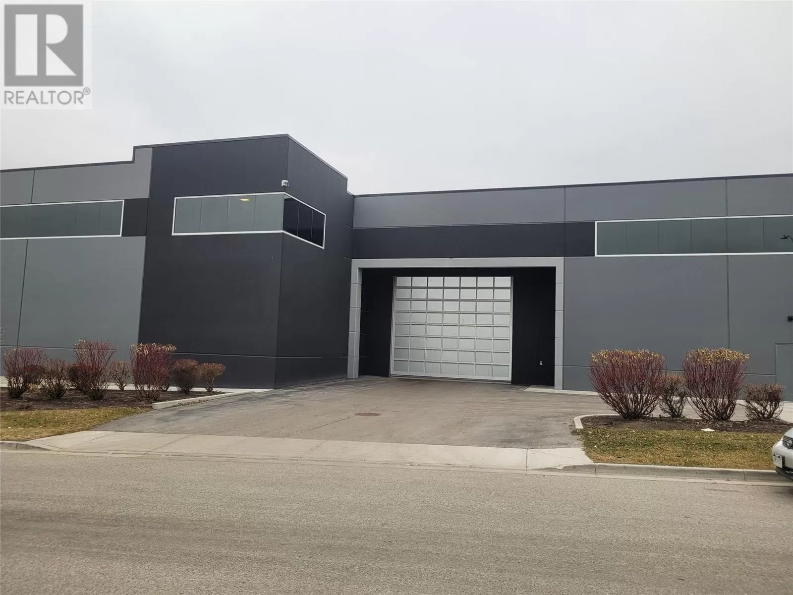 Other for rent: 2110 Matrix Crescent Unit# 9, Kelowna, British Columbia V1V 0C1