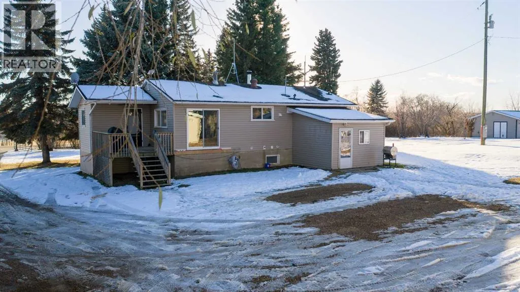 House for rent: 211016 Highway 663, Rural Athabasca County, Alberta T9S 2A6