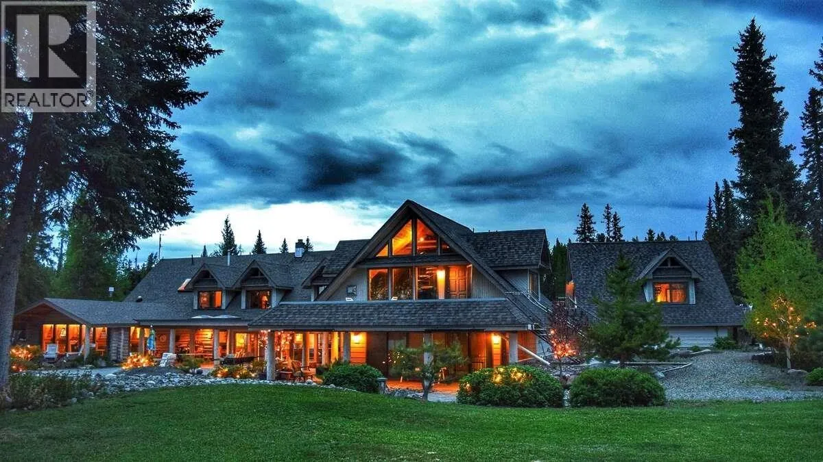 21145 Chilcotin 20 Highway, Chilcotin, British Columbia V0L 1R0