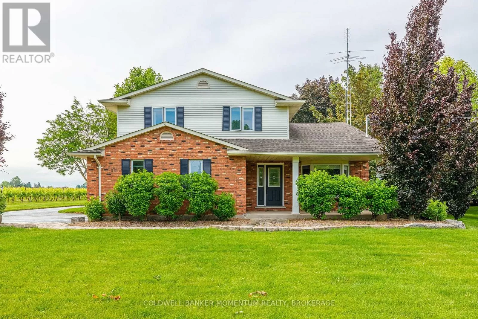 House for rent: 2115 Creek Road, Niagara-on-the-Lake, Ontario L0S 1J0