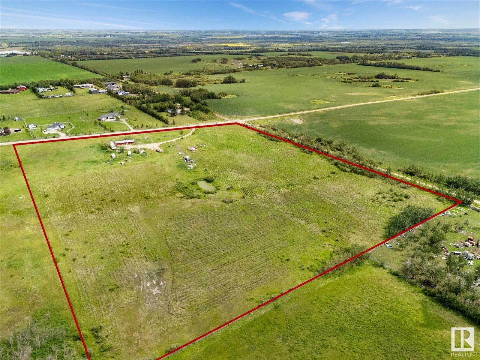 No Building for rent: 21150 Fort Rd Ne, Edmonton, Alberta T5Y 6G8