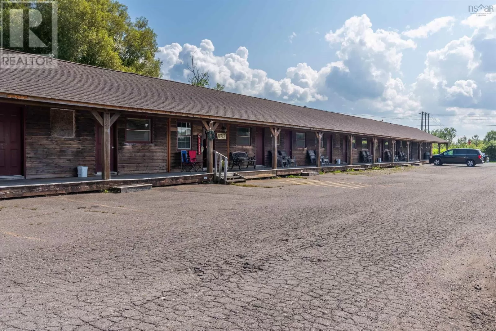 2116 Highway 1, Falmouth, Nova Scotia B0P 1L0