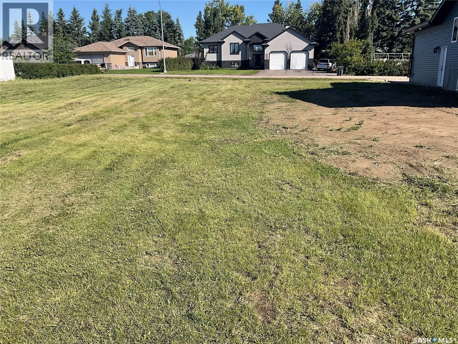 Unknown for rent: 212 2nd Street S, Waldheim, Saskatchewan S0K 4R0