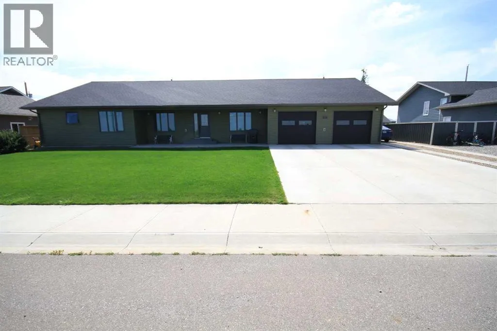 House for rent: 212 3 Street N, Grassy Lake, Alberta T0K 0Z0