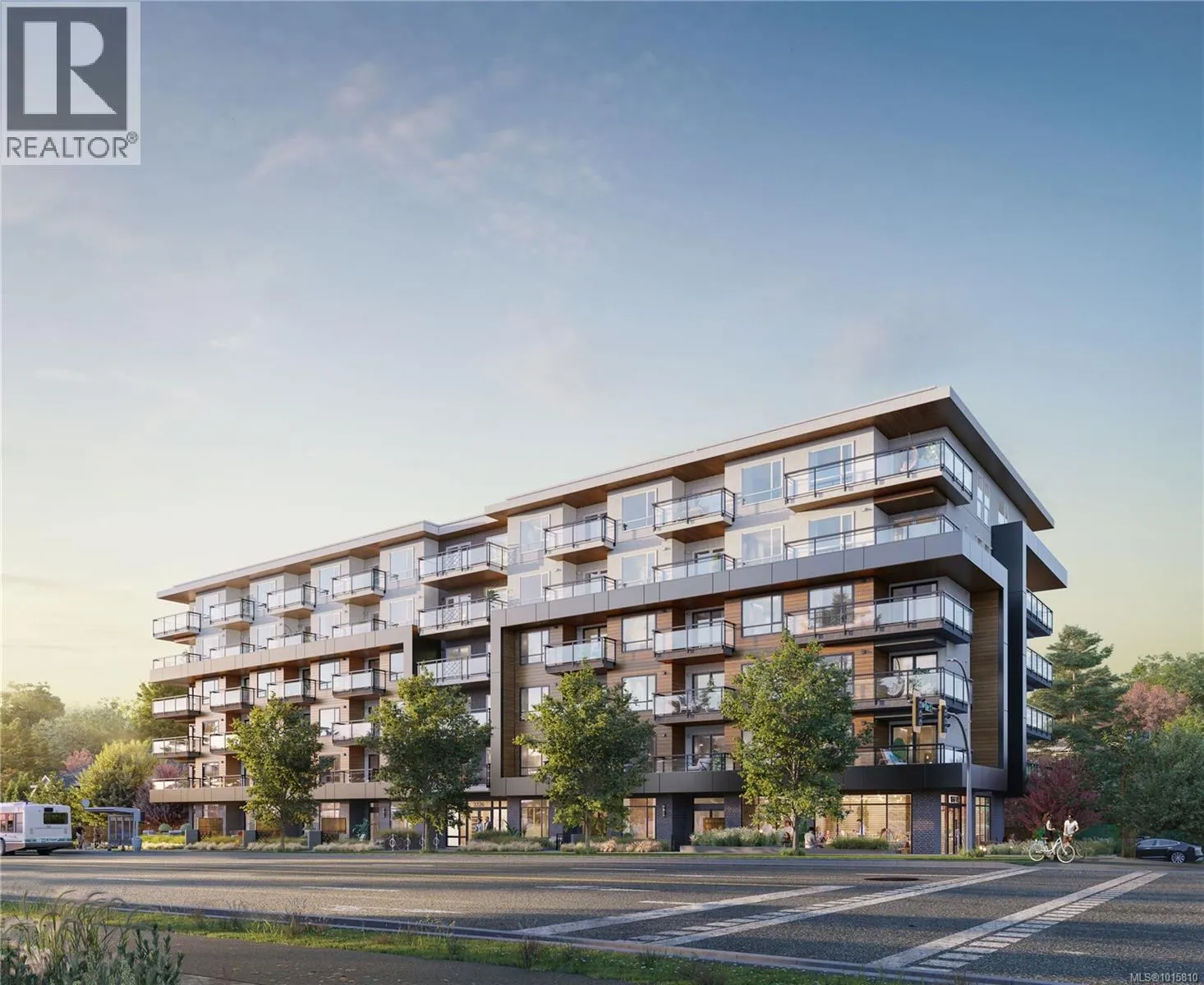 Apartment for rent: 212 3226 Shelbourne St, Saanich, British Columbia V8P 5G8