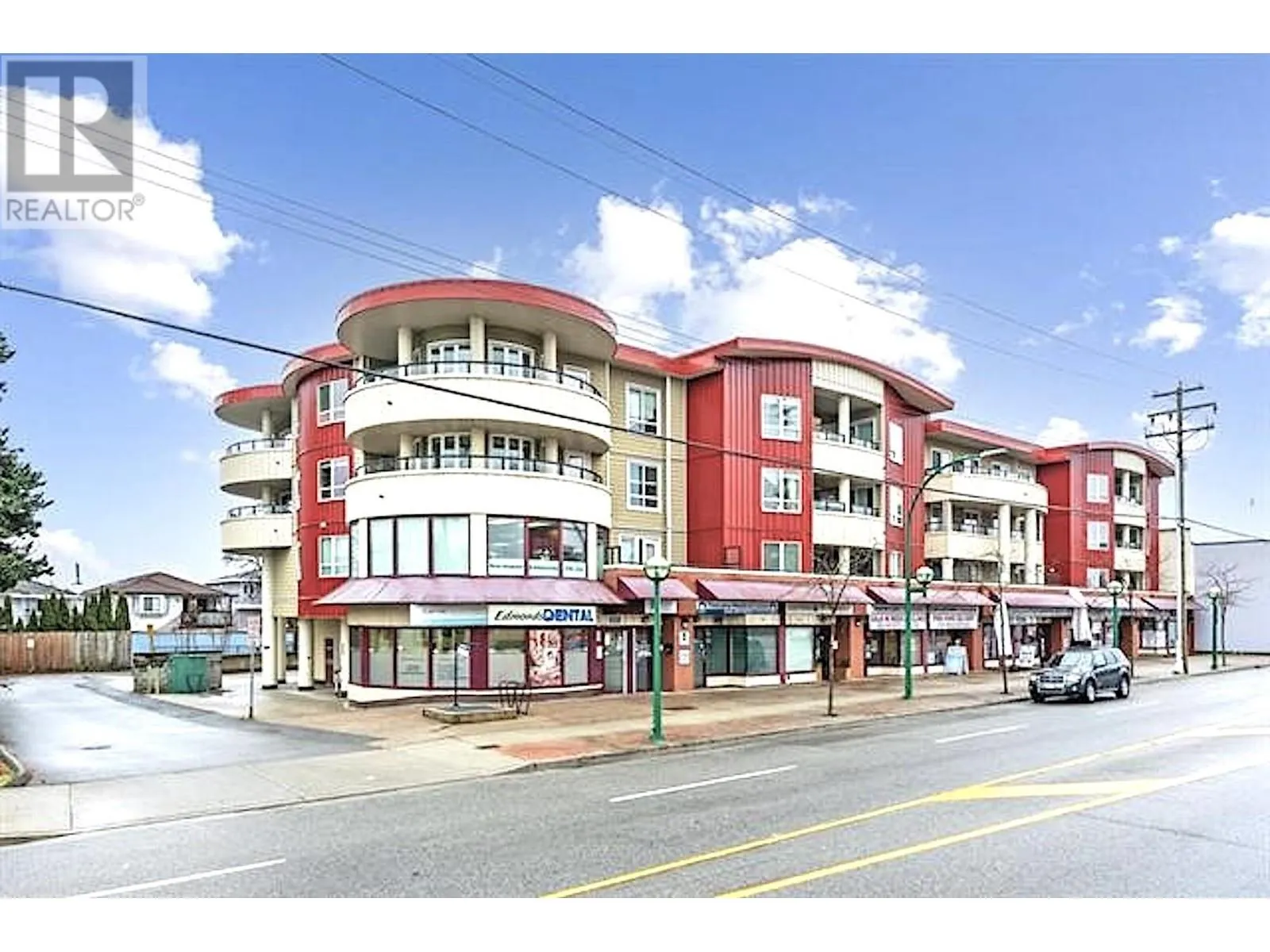 Apartment for rent: 212 7738 Edmonds Street, Burnaby, British Columbia V3N 1B8