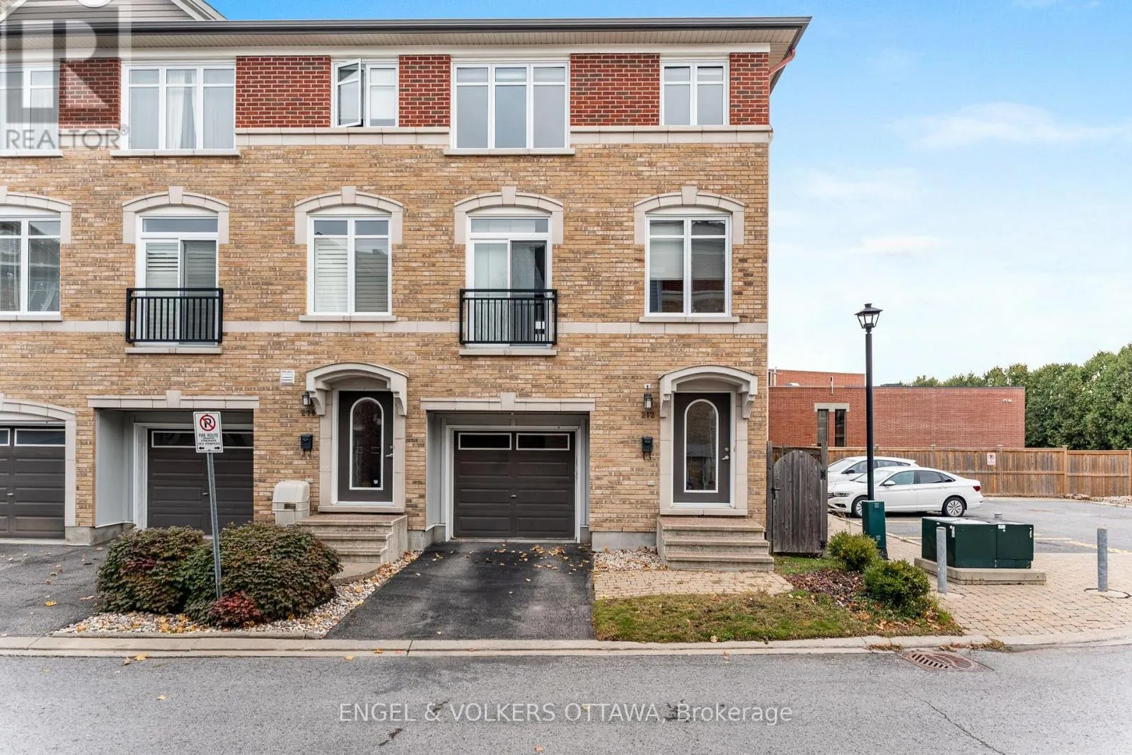 Row / Townhouse for rent: 212 Accolade Private, Ottawa, Ontario K2G 4R8