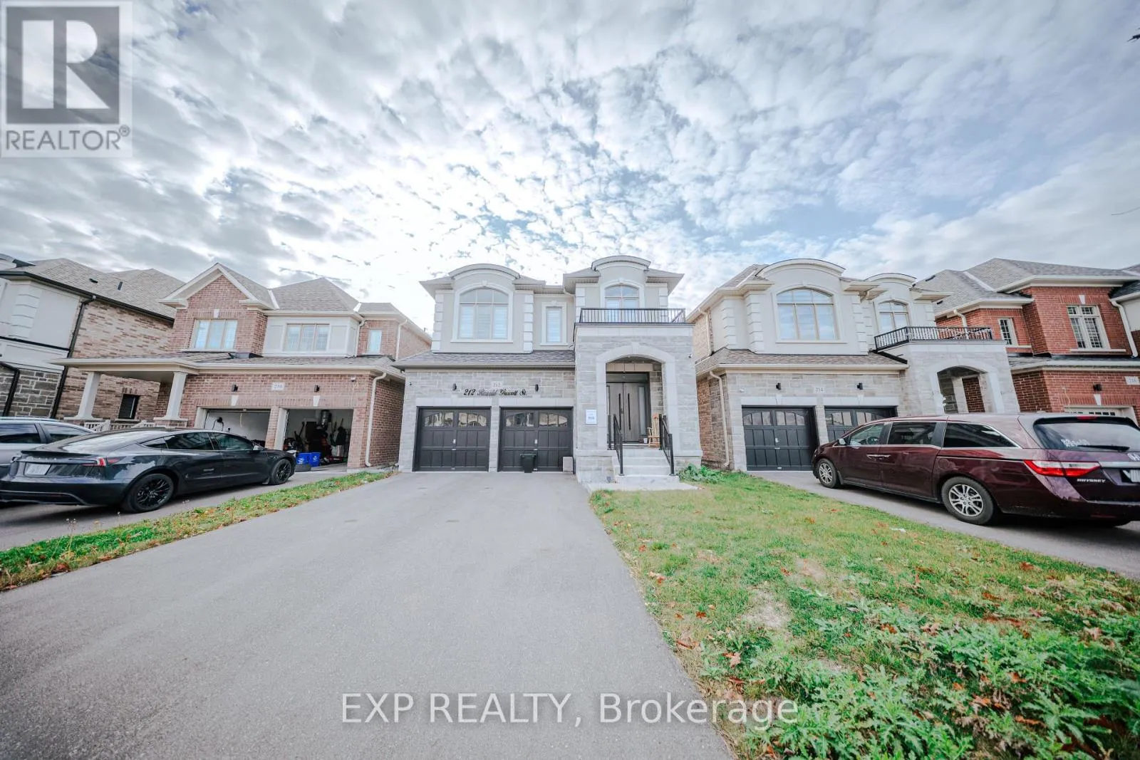 House for rent: 212 Ronald Guscott Street, Oshawa, Ontario L1K 3G3