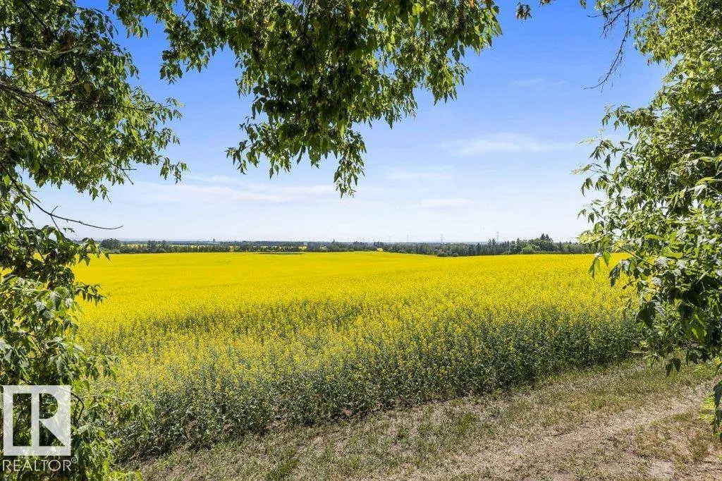 No Building for rent: 21203 18 St Nw, Edmonton, Alberta T5Y 6B7