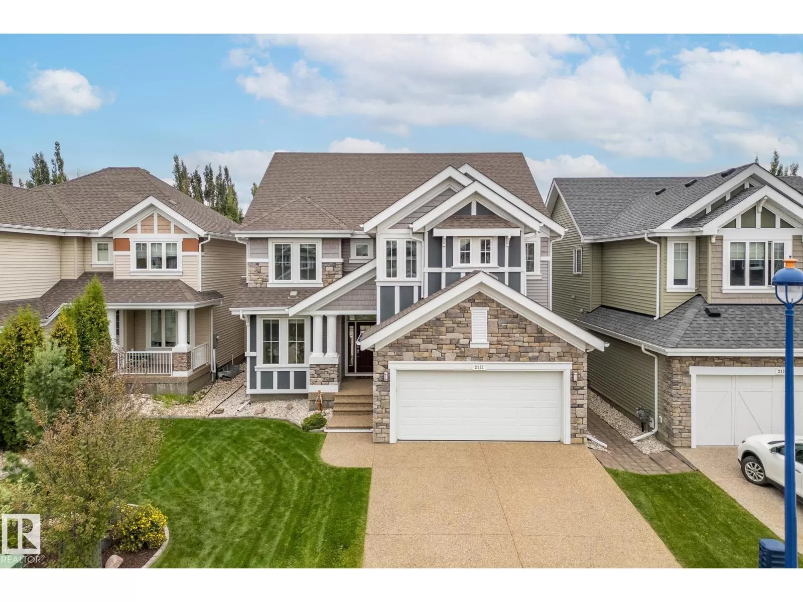 House for rent: 2121 90a St Sw, Edmonton, Alberta T6X 0P4