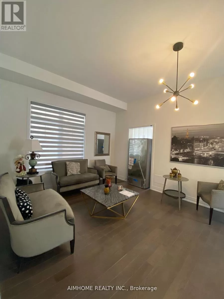 House for rent: 2130 Royal Gala Circle, Mississauga, Ontario L4Y 0H2