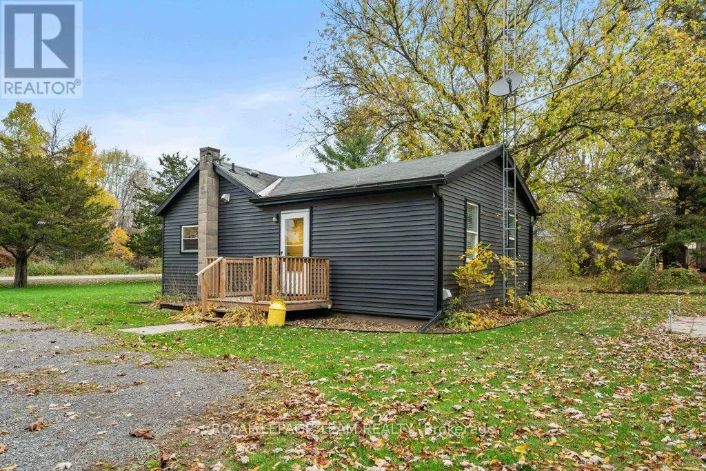 House for rent: 2131 2nd Concession Road, Augusta, Ontario K0E 1P0