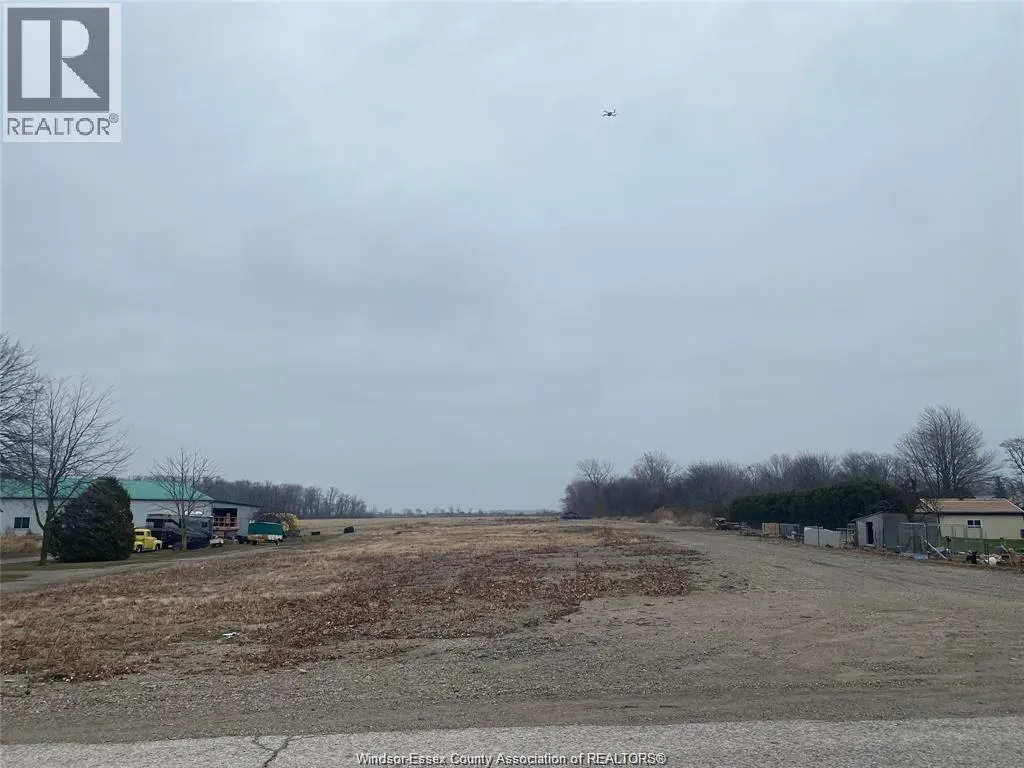 21333 Coatsworth Road, Chatham-Kent, Ontario N0P 1H0